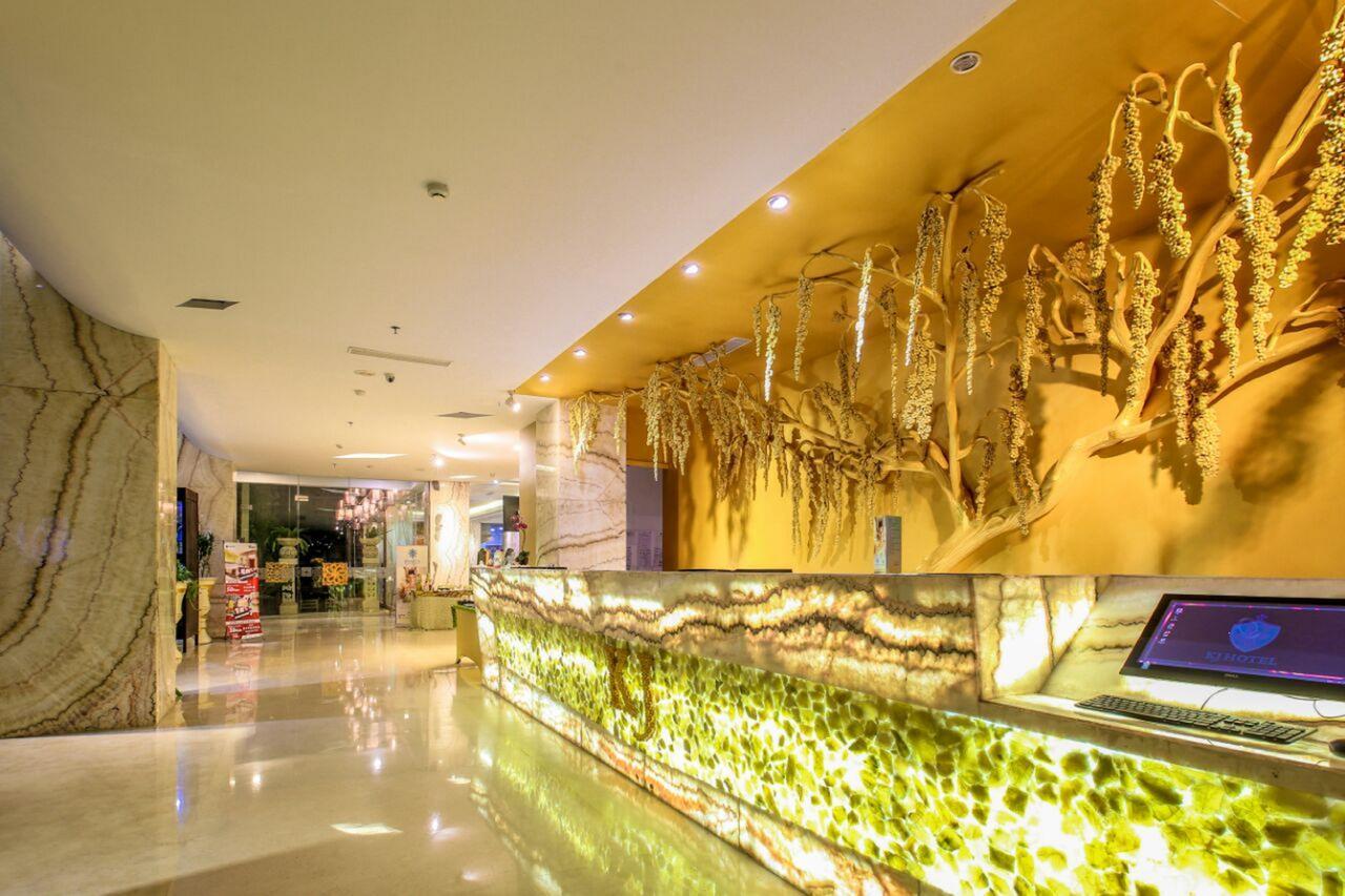 Kj Hotel Yogyakarta Exterior photo
